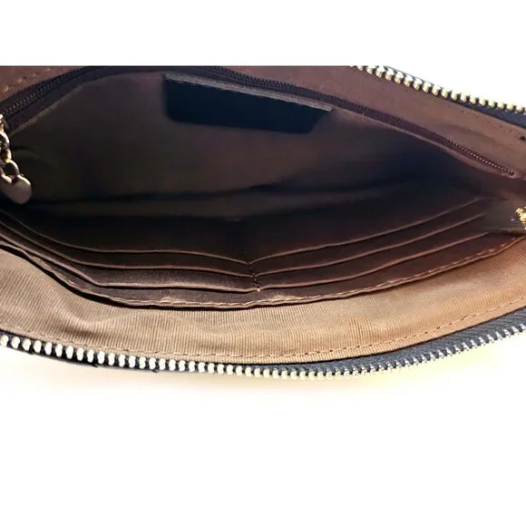 Beren Black Quilted Leather Crossbody Purse Clutch – Small Organizer Bag - Picture 5 of 9